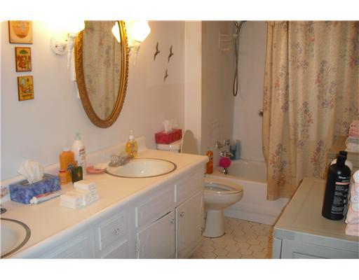 426 Ranch Road Dunbar, PA 15431 - Photo 5 of 12 Full Bath.