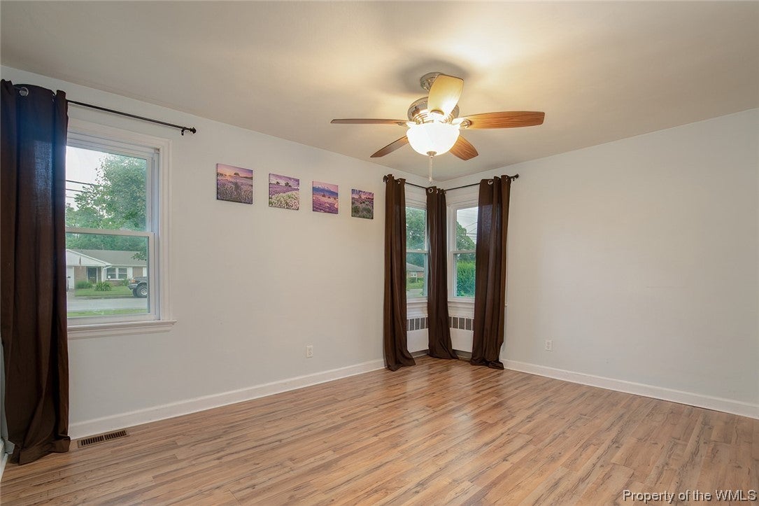 347 Whealton Road Hampton, VA 23605 - Photo 14 of 32 Gallery Image 14