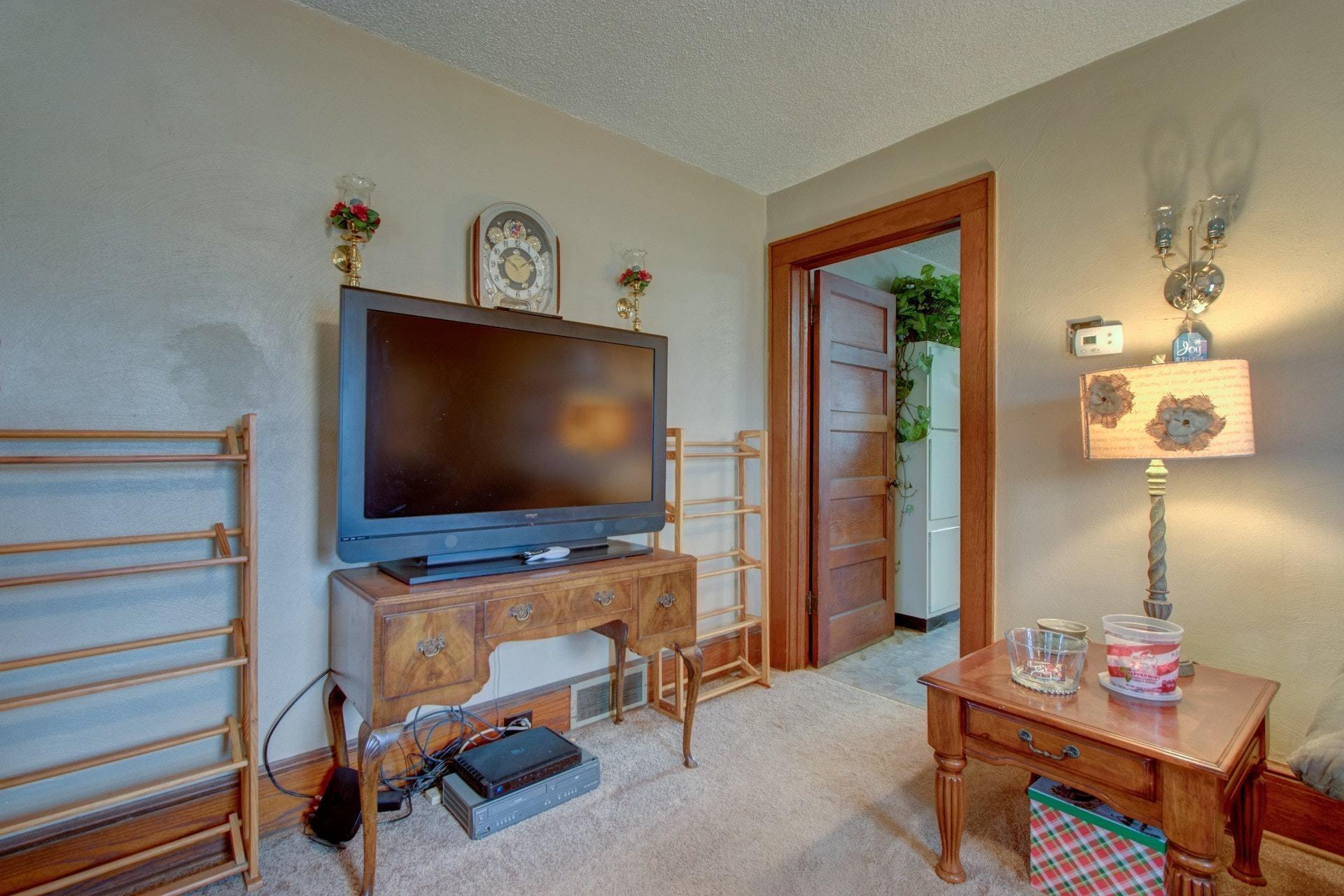 296 Archway Road Blue Ridge, VA 24064 - Photo 7 of 28 a living room with furniture and a flat screen tv