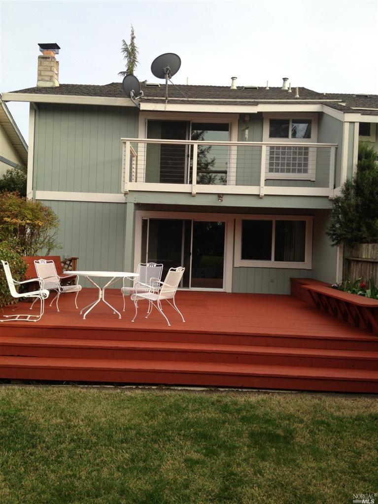 812 Hudis Street Rohnert Park, CA 94928 - Photo 1 of 1 Gallery Image 1