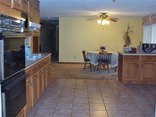 9 Spring Road Westborough, MA 01581 - Photo 10 of 18 Gallery Image 10