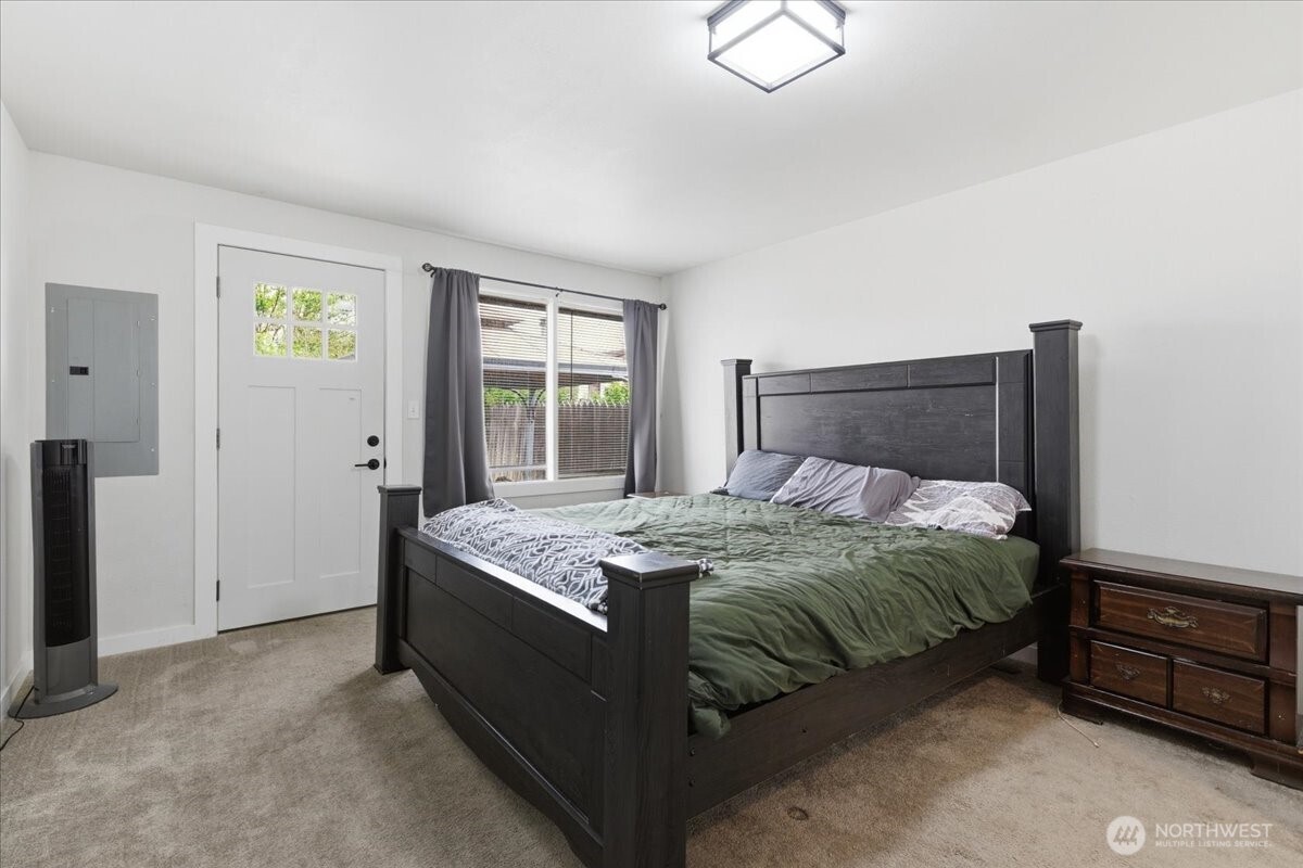262 North Earl Road Moses Lake, WA 98837 - Photo 14 of 28