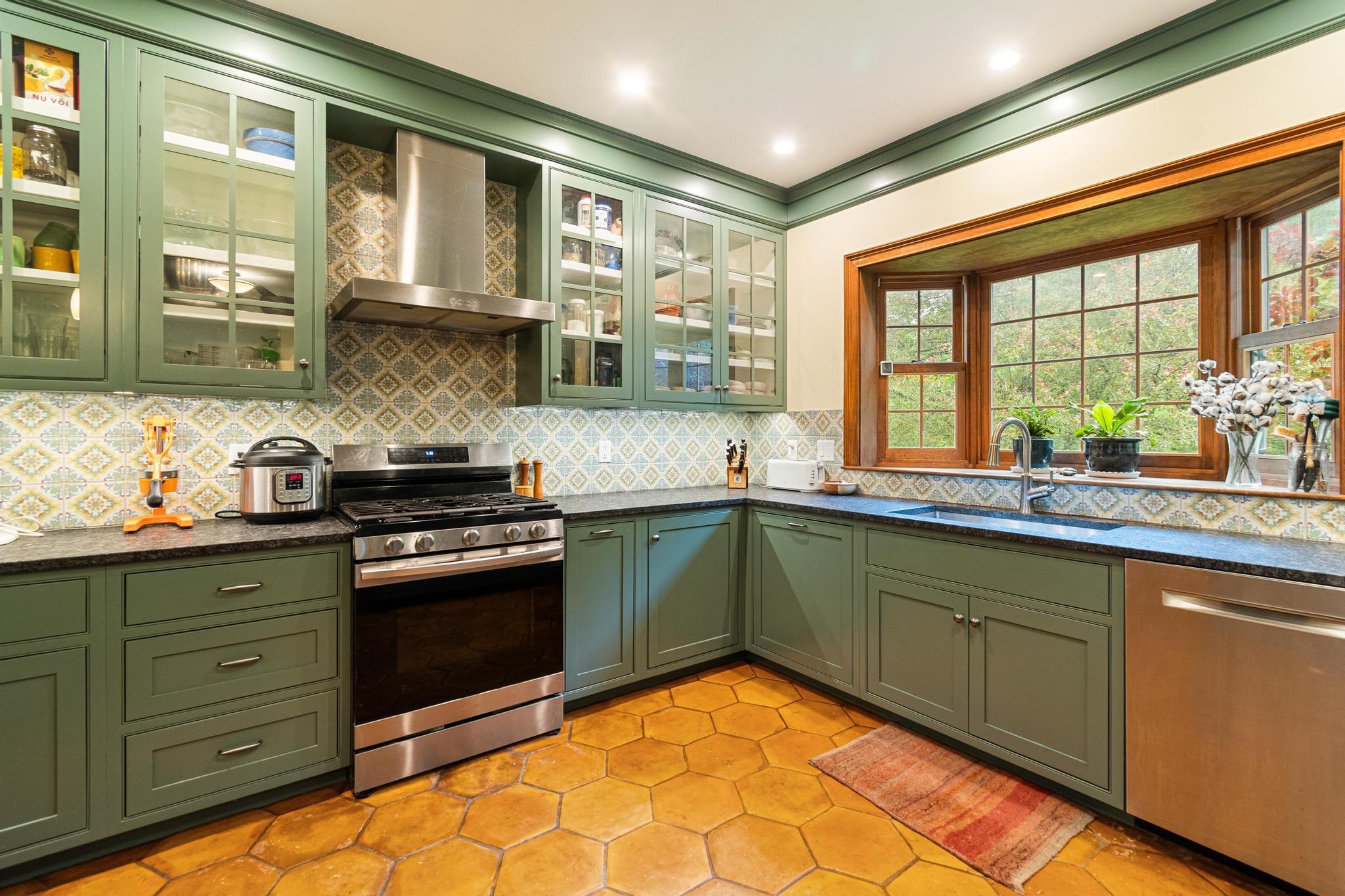 229 Piney Woods Road Monkton, VT 05443 - Photo 17 of 59