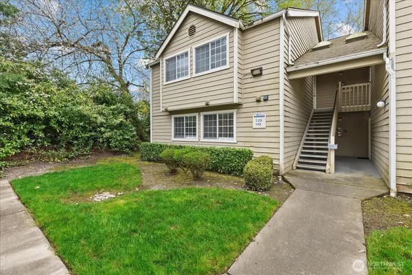 $280,000 | 1843 South 286th Lane, Unit T101, Federal Way, WA 98003
