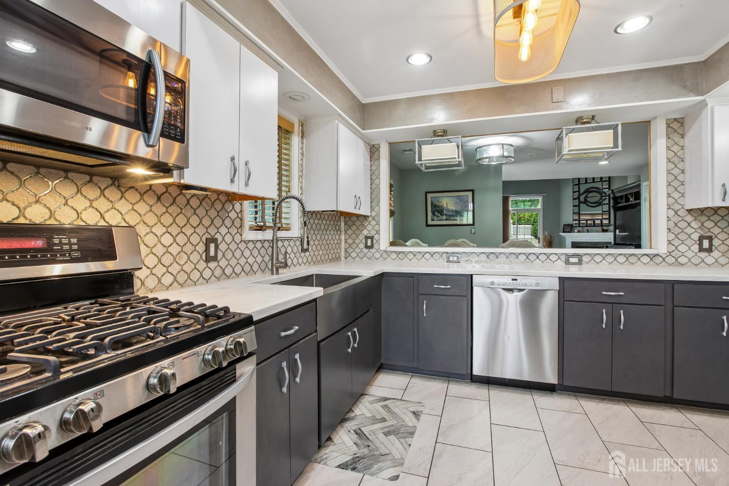 110A Winthrop Road, Unit A Monroe Township, NJ 08831 - Photo 7 of 27