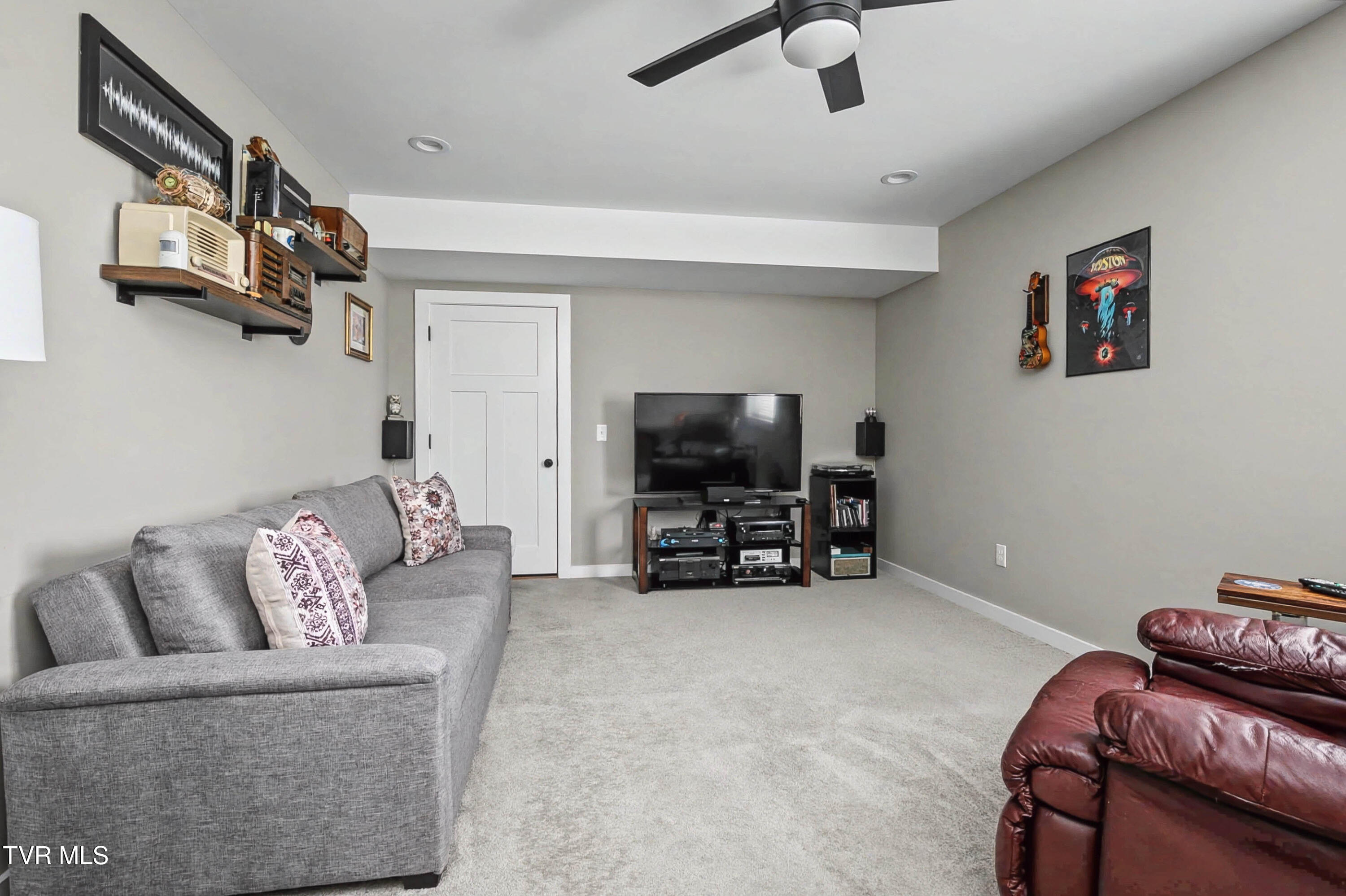 167 Ridgecrest Road Jonesborough, TN 37659 - Photo 27 of 36 167 Ridgecrest Rd-28