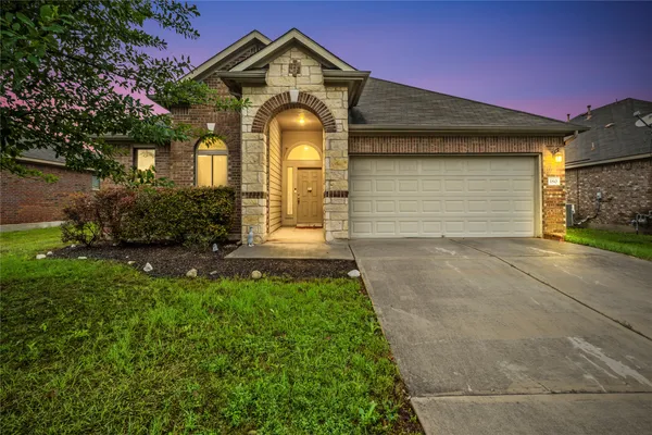 $2,240 | 180 Snow Owl Hollow, Buda, TX 78610