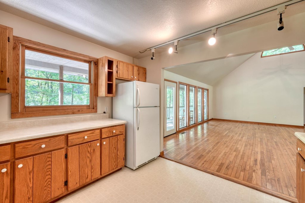 1493 Greasy Creek Road Brasstown, NC 28902 - Photo 13 of 51