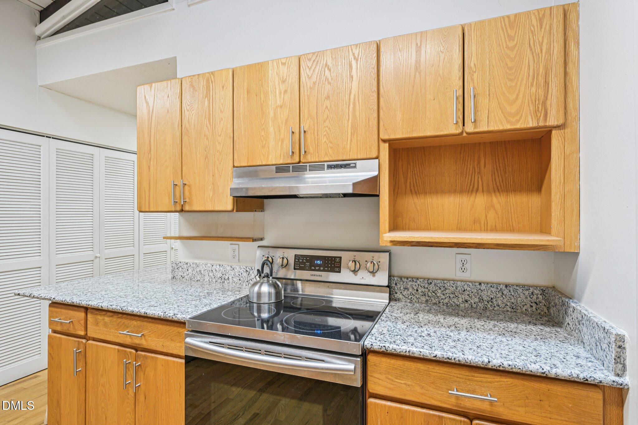 102 Keith Road Carrboro, NC 27510 - Photo 17 of 56 18-web-or-mls-Keith Rd-S0704-018