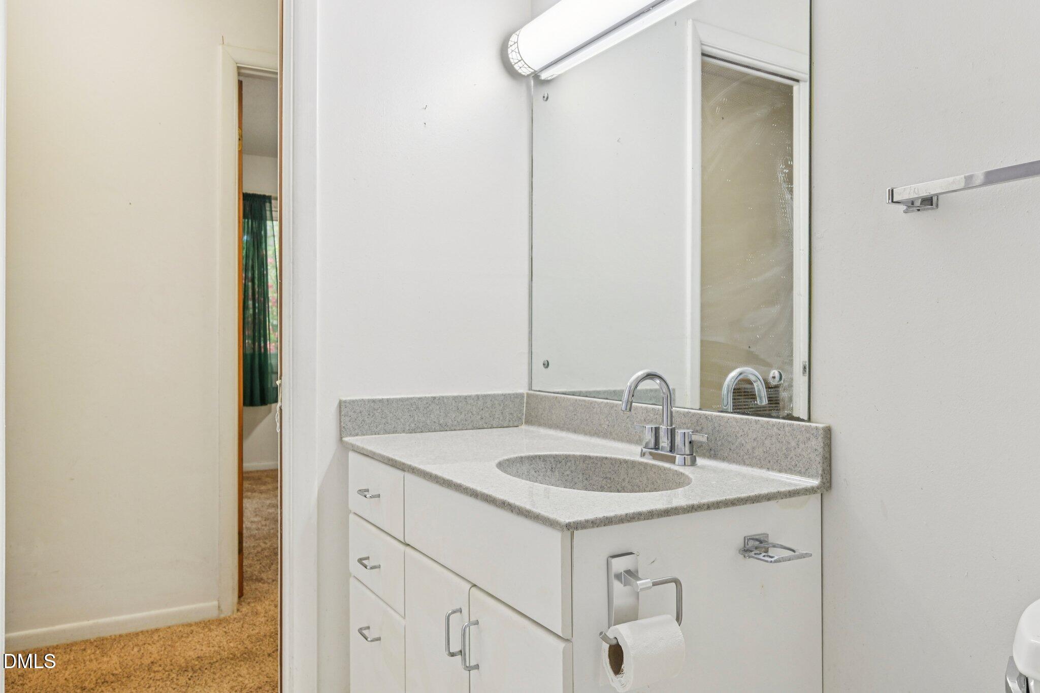 102 Keith Road Carrboro, NC 27510 - Photo 32 of 56 32-web-or-mls-Keith Rd-S0704-032