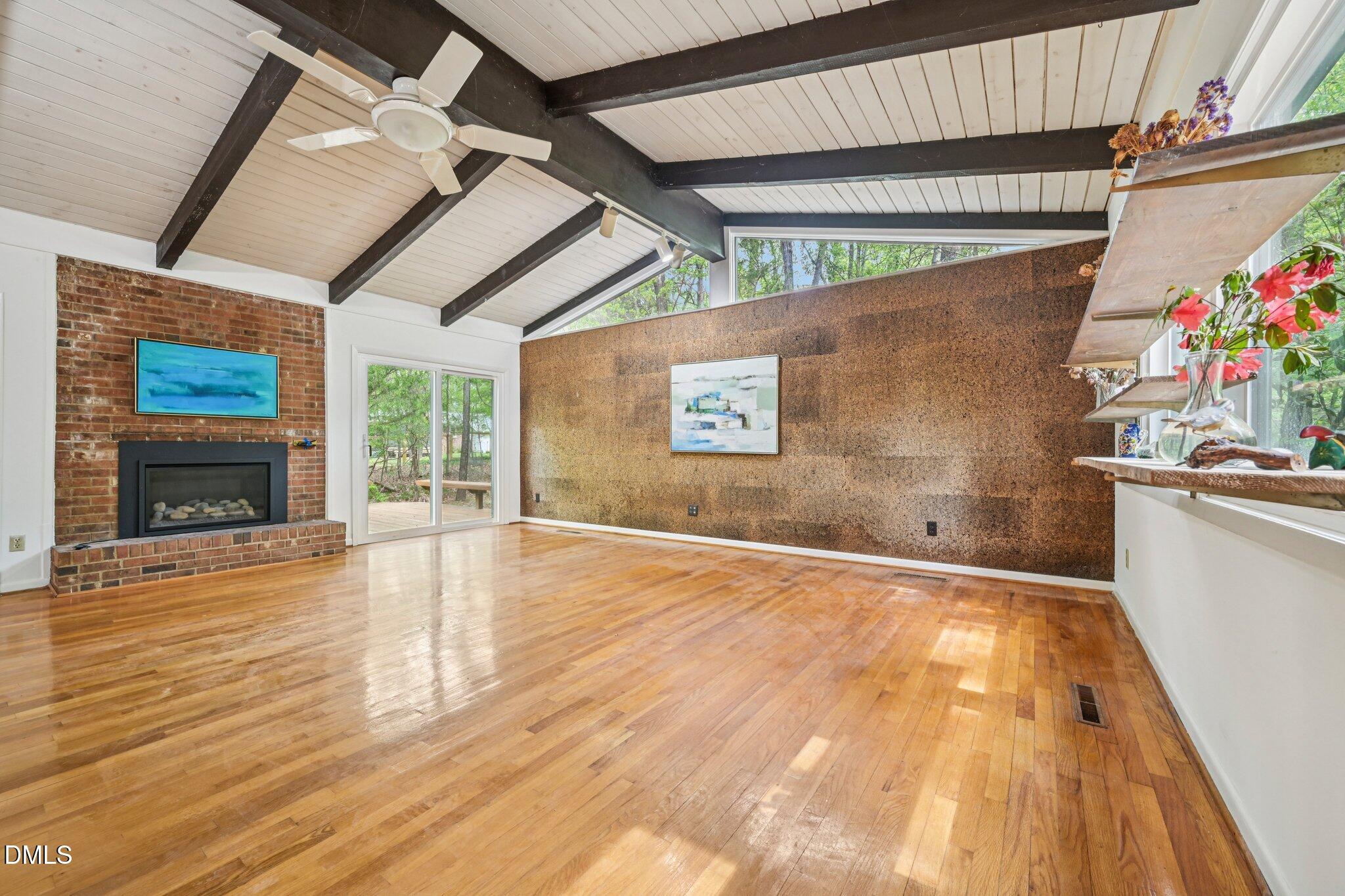 102 Keith Road Carrboro, NC 27510 - Photo 4 of 56 7-web-or-mls-Keith Rd-S0704-007