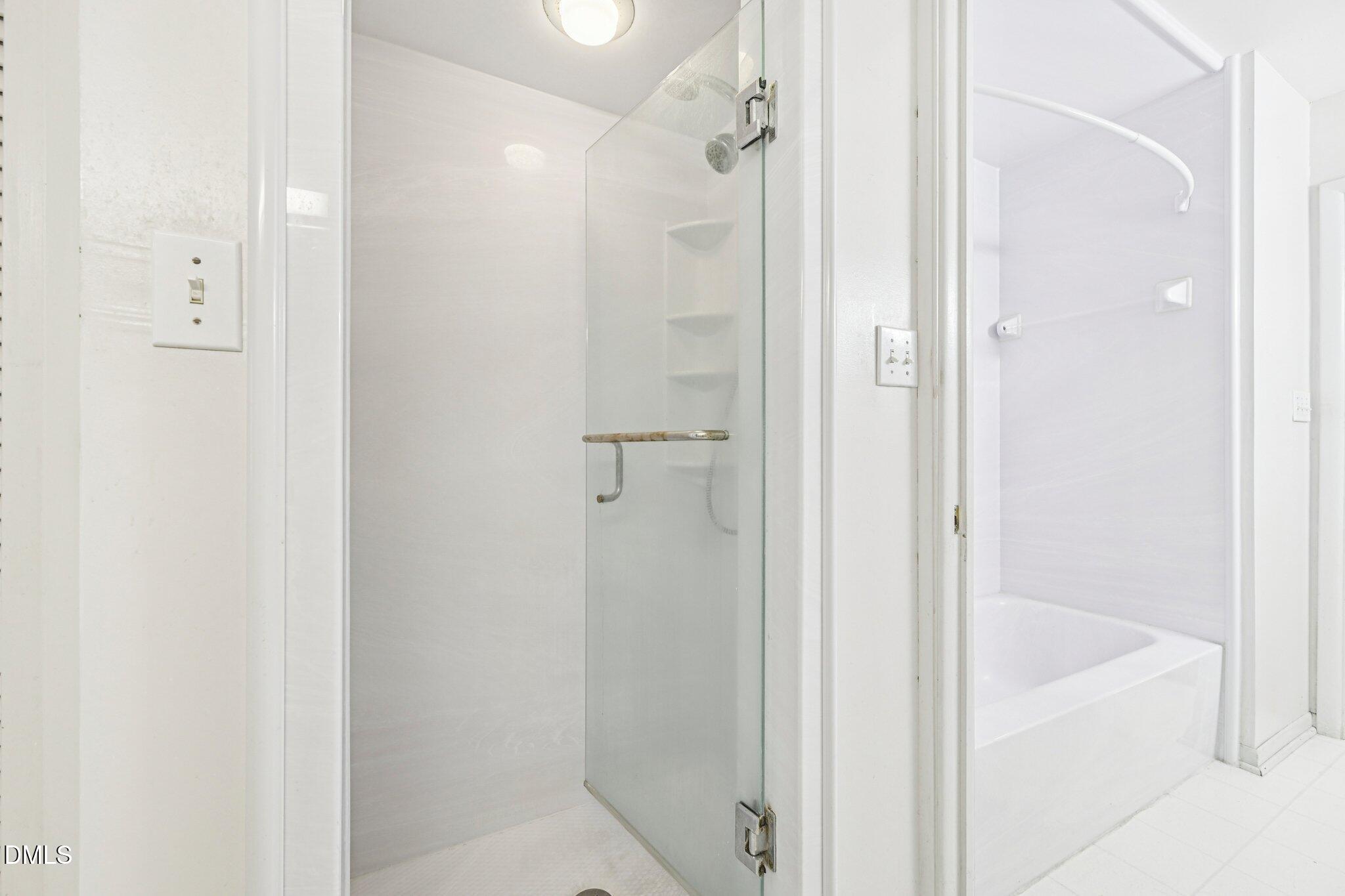 102 Keith Road Carrboro, NC 27510 - Photo 41 of 56 42-web-or-mls-Keith Rd-S0704-042