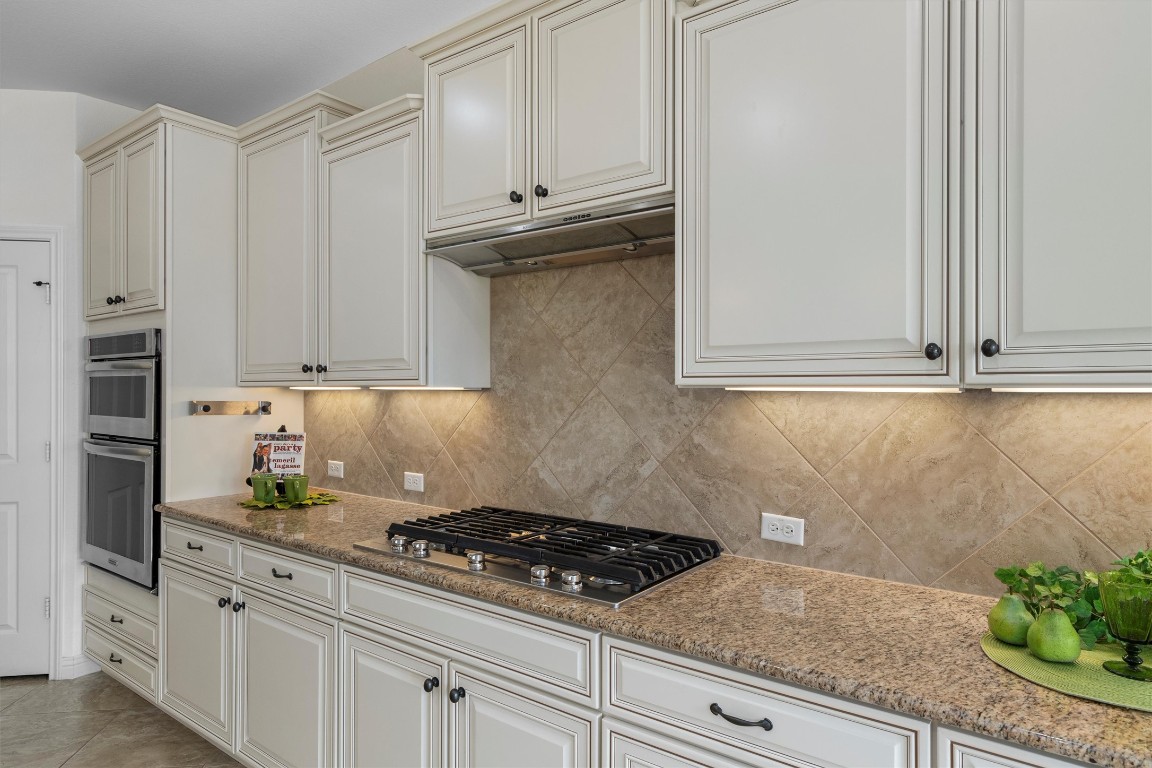 205 McKittrick Ridge Road Georgetown, TX 78633 - Photo 13 of 37