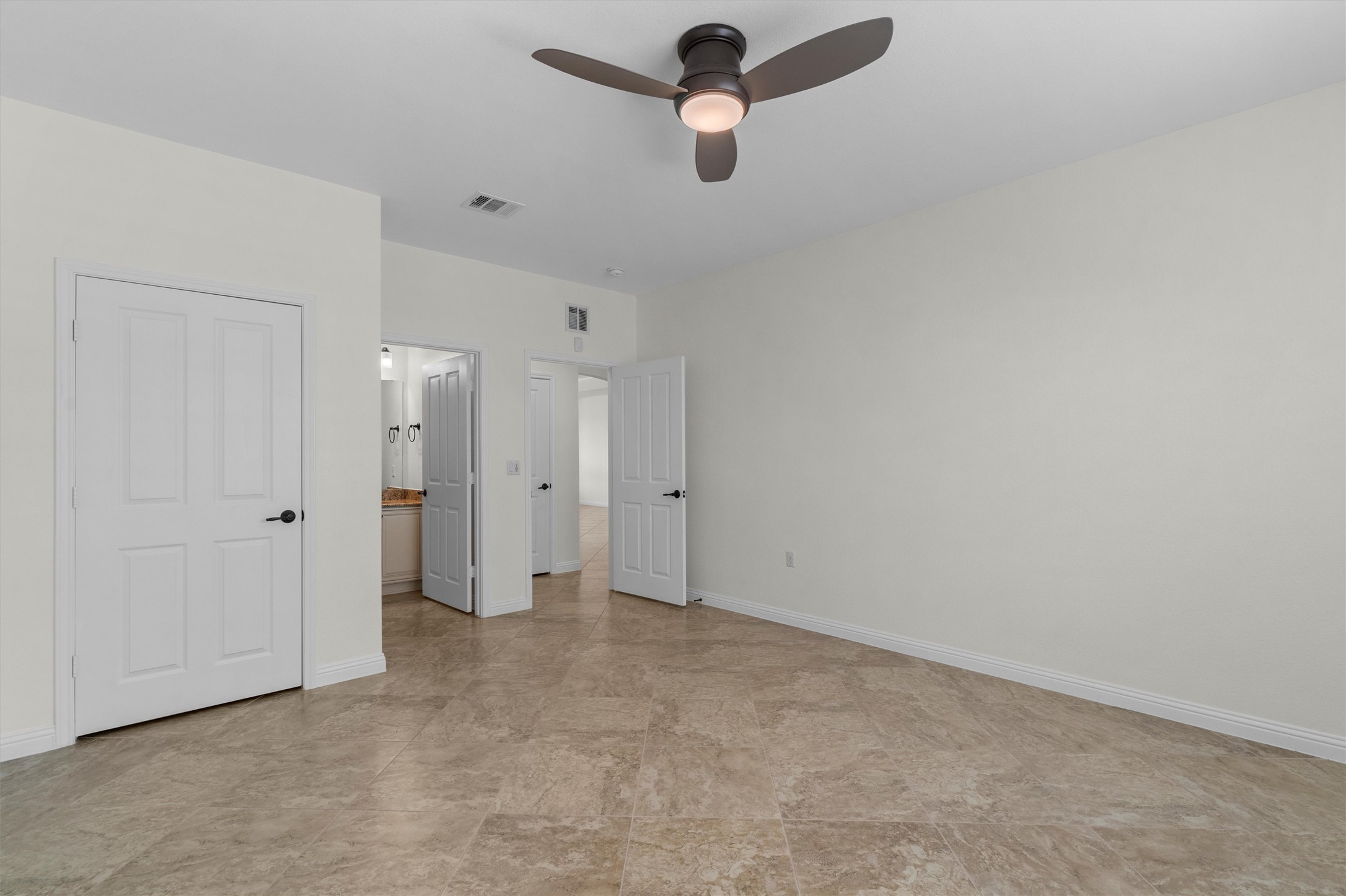 205 McKittrick Ridge Road Georgetown, TX 78633 - Photo 17 of 37 wooden floor in an empty room