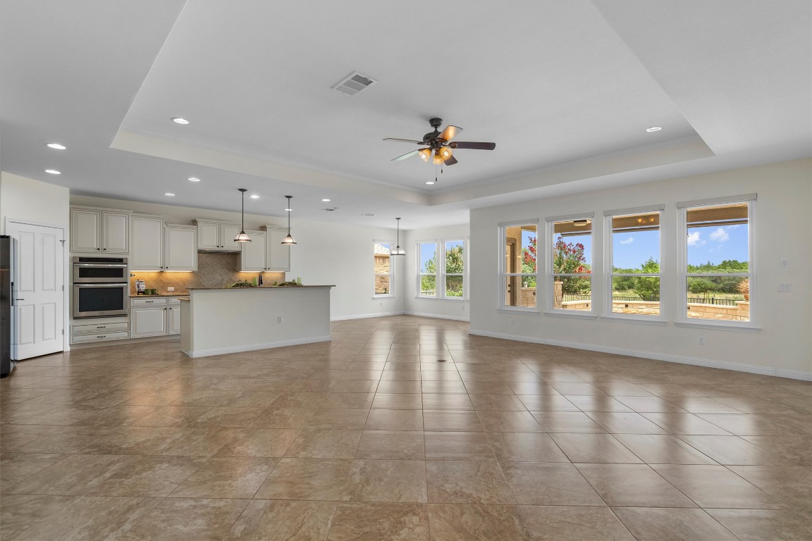 205 McKittrick Ridge Road Georgetown, TX 78633 - Photo 8 of 37