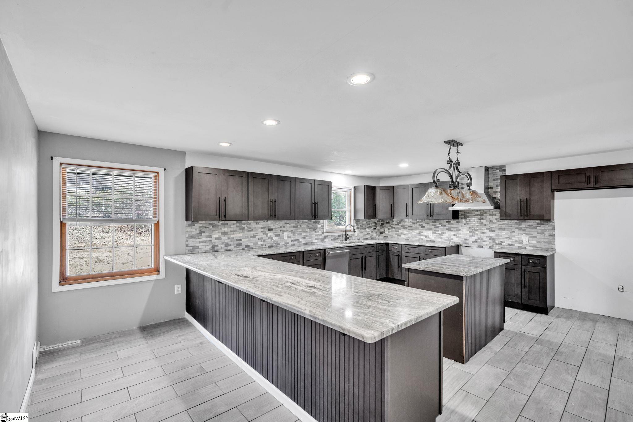 112 Pine Road Laurens, SC 29360 - Photo 5 of 24