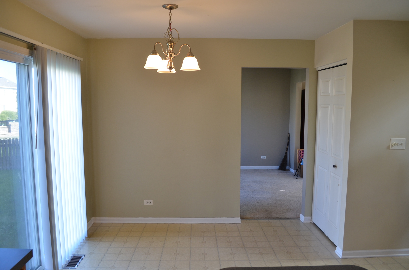 4119 Osbron Street Plano, IL 60545 - Photo 6 of 7