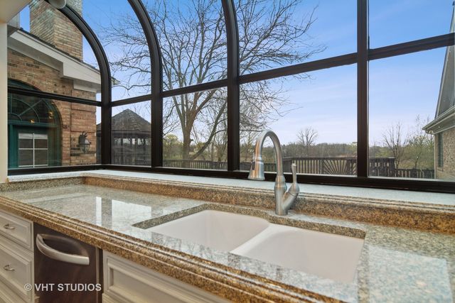 $1,017,500 | 5225 Briarcrest Lane, Long Grove, IL 60047