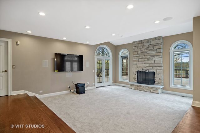 $1,017,500 | 5225 Briarcrest Lane, Long Grove, IL 60047