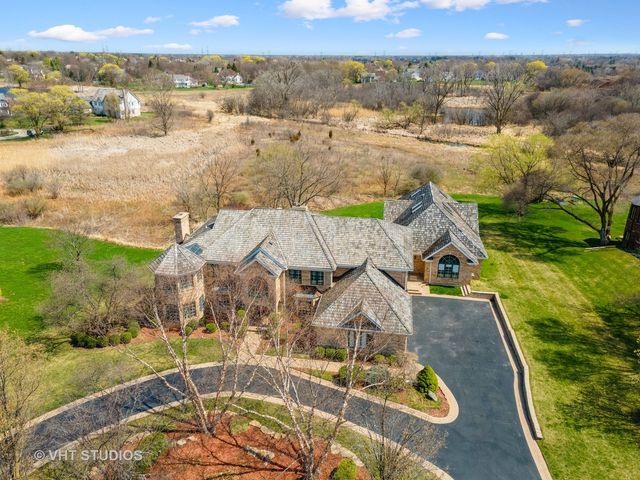 $1,017,500 | 5225 Briarcrest Lane, Long Grove, IL 60047