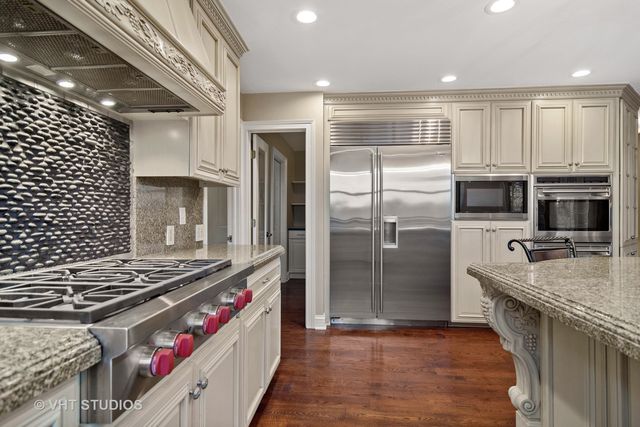 $1,017,500 | 5225 Briarcrest Lane, Long Grove, IL 60047