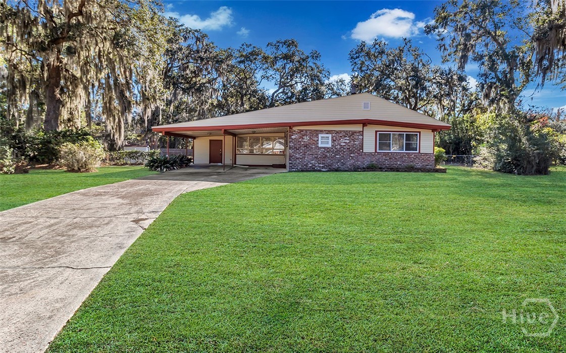 36 Silverstone Circle Savannah, GA 31406 - Photo 1 of 26