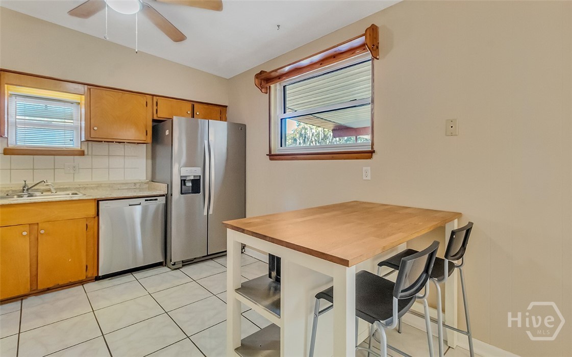 36 Silverstone Circle Savannah, GA 31406 - Photo 4 of 26