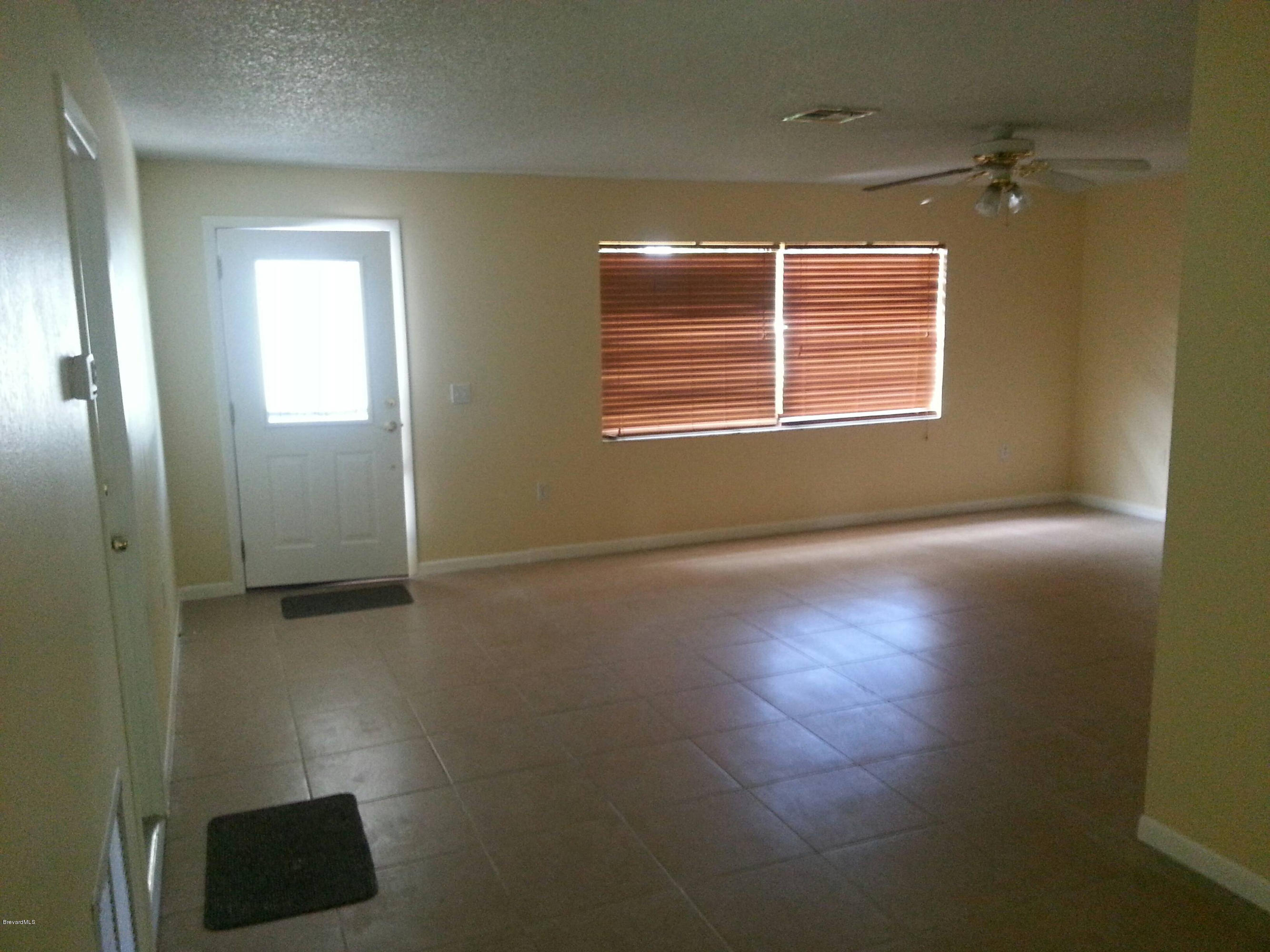 2208 Spring Circle Cocoa, FL 32926 - Photo 8 of 23 20140804_124952