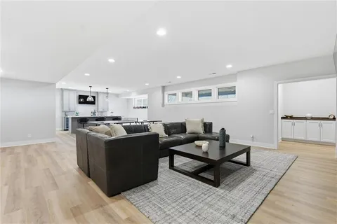 $1,550,000 | 17021 Lucille Street, Overland Park, KS 66221