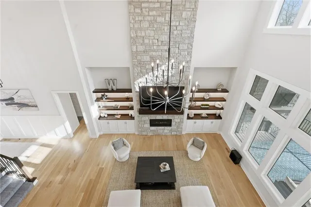 $1,550,000 | 17021 Lucille Street, Overland Park, KS 66221