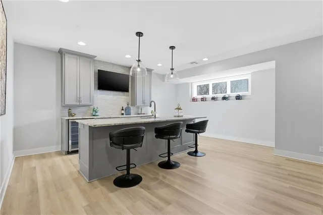 $1,550,000 | 17021 Lucille Street, Overland Park, KS 66221