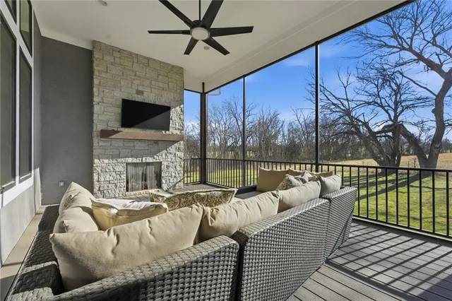 $1,550,000 | 17021 Lucille Street, Overland Park, KS 66221