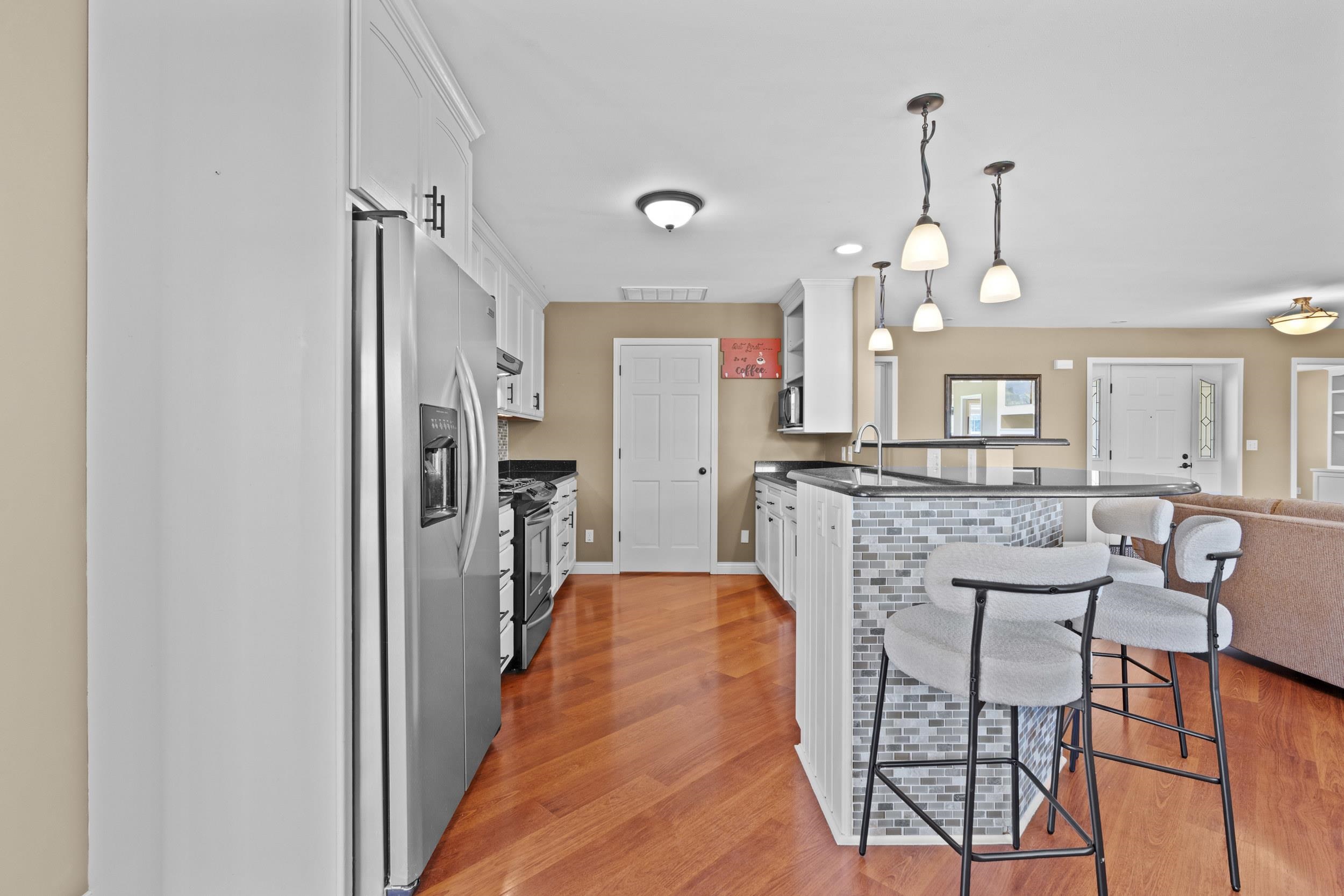 3219 East Fallcreek Lane Appleton, WI 54913 - Photo 16 of 87