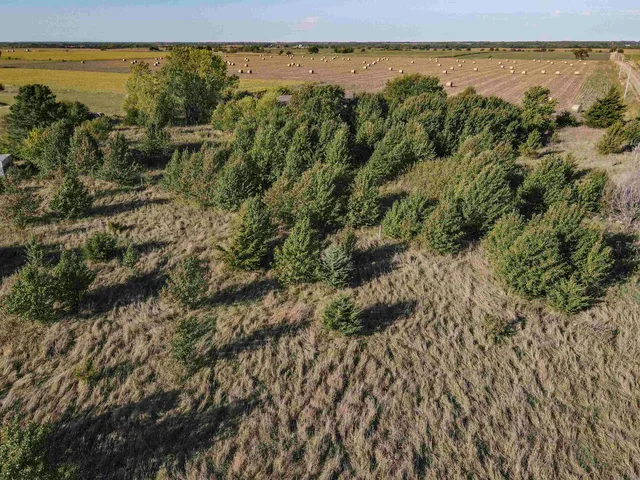 $158,878 | 2529 280th Street, Lincolnville, KS 66858