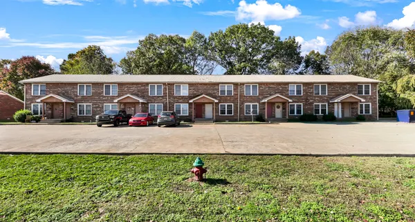 $1,100,000 | 140 Darlene Drive, Clarksville, TN 37042