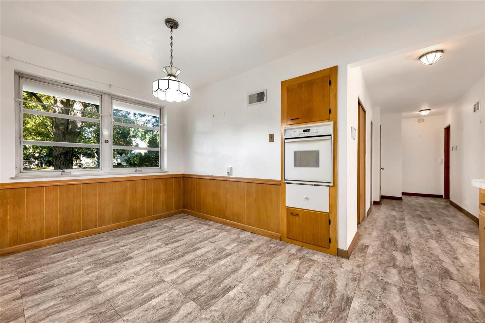 837 Forman Road St. Louis, MO 63123 - Photo 26 of 42 Gallery Image 26