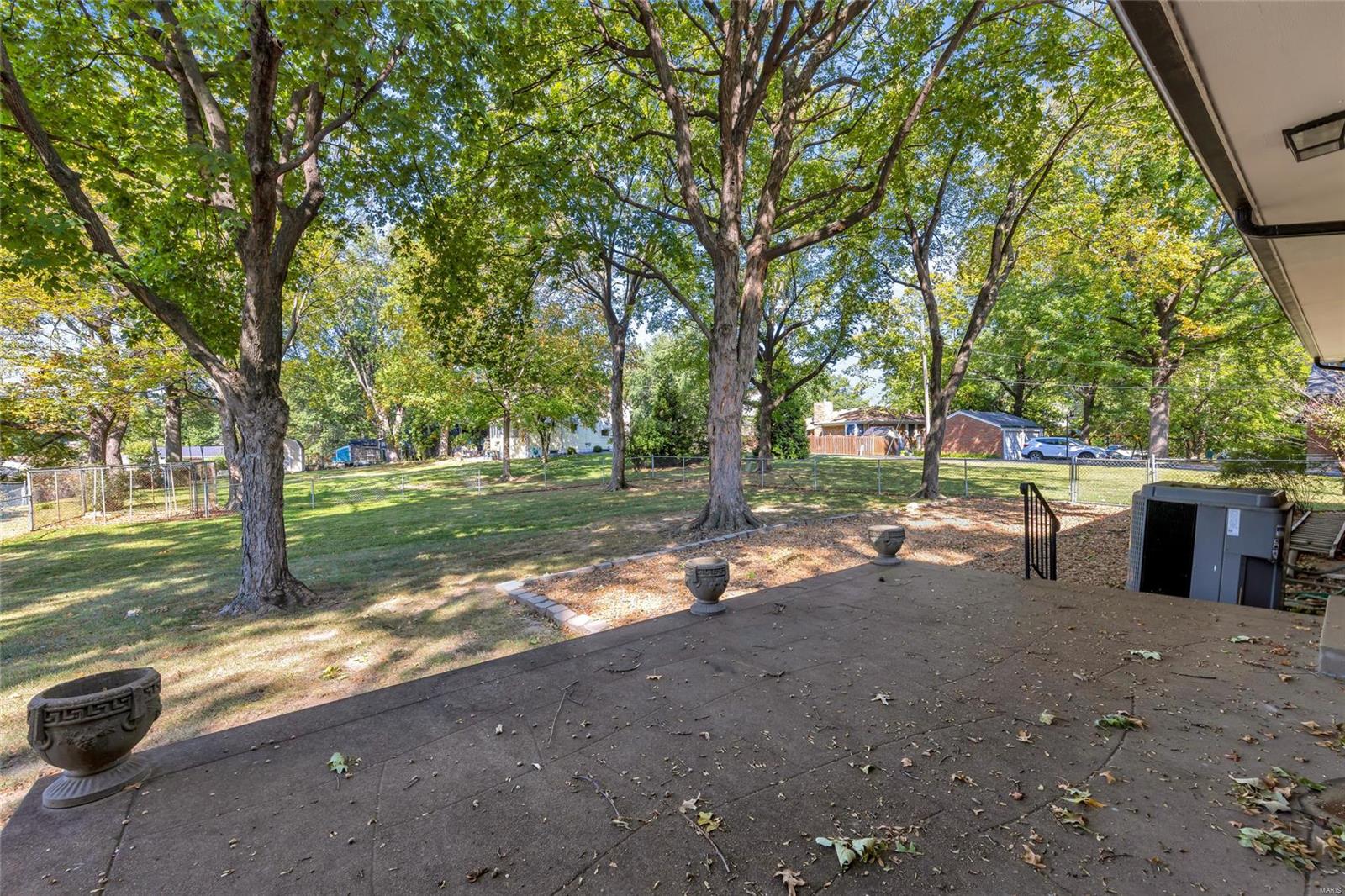 837 Forman Road St. Louis, MO 63123 - Photo 37 of 42 Gallery Image 37