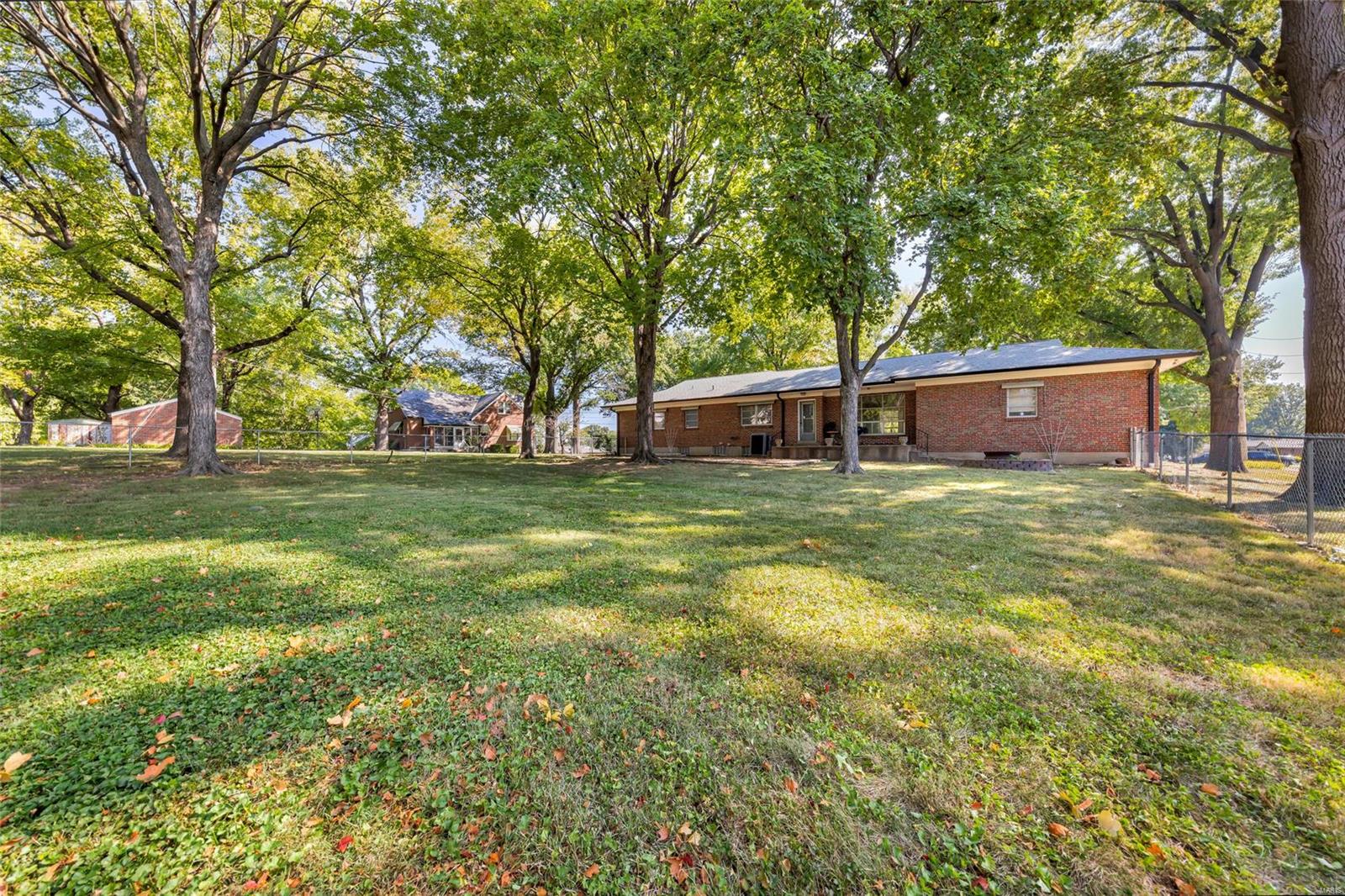 837 Forman Road St. Louis, MO 63123 - Photo 39 of 42 Gallery Image 39