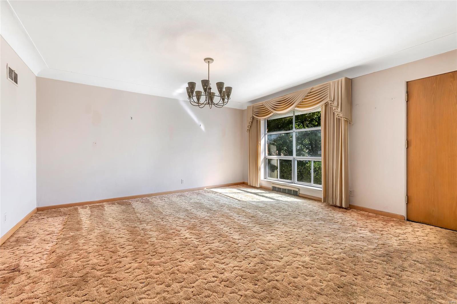 837 Forman Road St. Louis, MO 63123 - Photo 8 of 42 Gallery Image 8