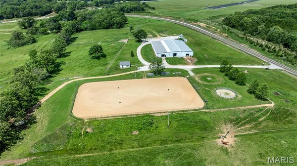 $695,000 | 20307 Highway 68, Vichy, MO 65580