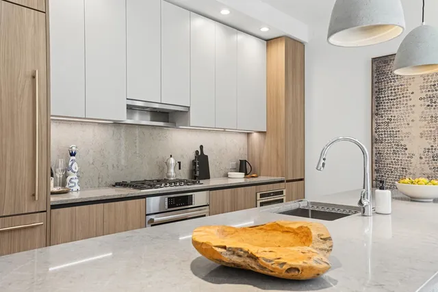 $3,249,000 | 155 Bay Street, Unit 809, Jersey City, NJ 07302