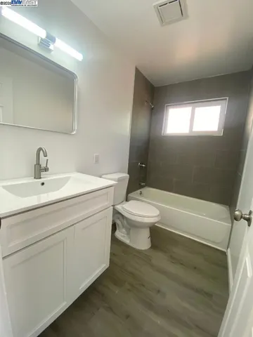 $999,000 | 3859-3859 High Street, Oakland, CA 94619