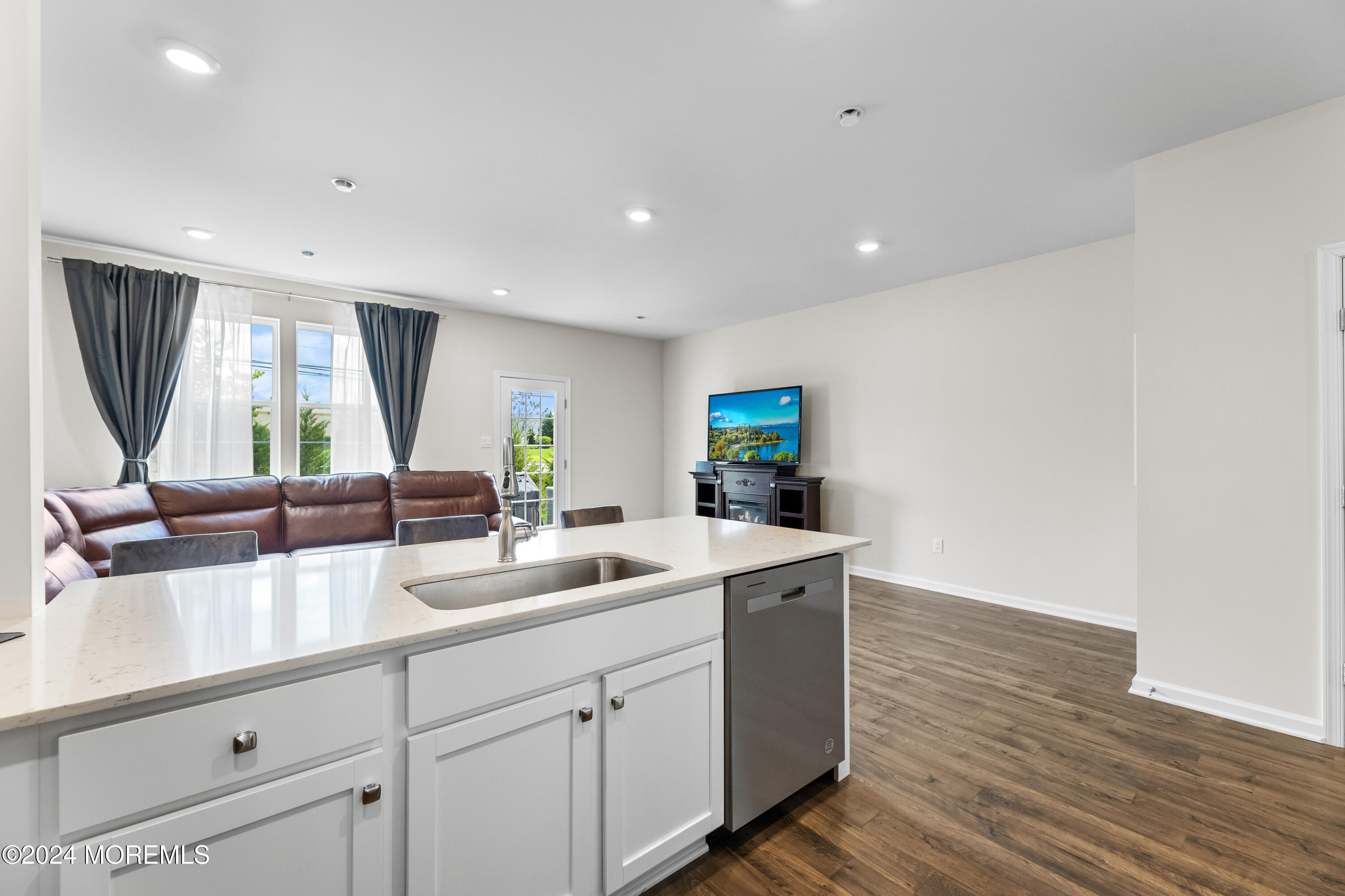 28 Nelsons Way Westampton, NJ 08060 - Photo 9 of 25 28NelsonsWy-9