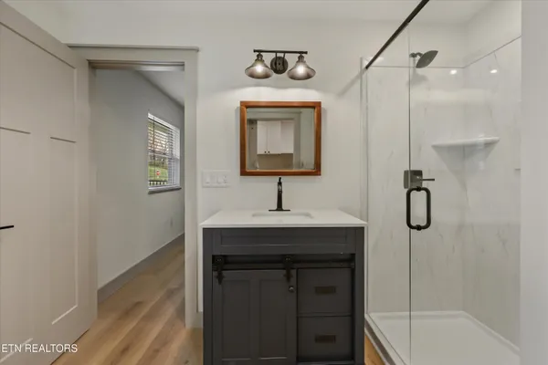 $599,900 | 1704 South Forest Drive, Knoxville, TN 37920