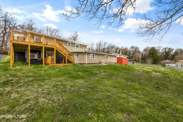 $599,900 | 1704 South Forest Drive, Knoxville, TN 37920