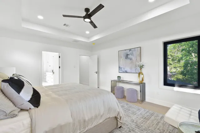 $1,499,000 | 5115 Maple Street, Bellaire, TX 77401