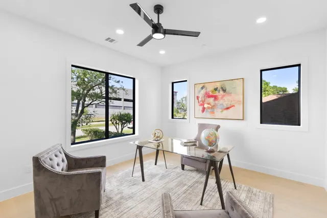 $1,499,000 | 5115 Maple Street, Bellaire, TX 77401