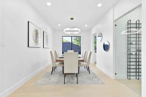 $1,499,000 | 5115 Maple Street, Bellaire, TX 77401