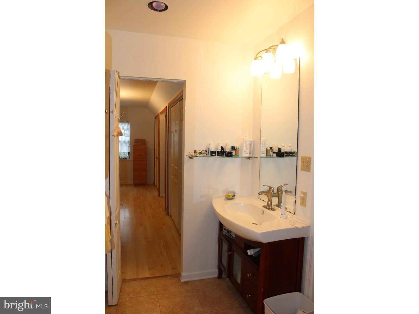 248 Whitton Drive Reading, PA 19607 - Photo 17 of 21 Gallery Image 17