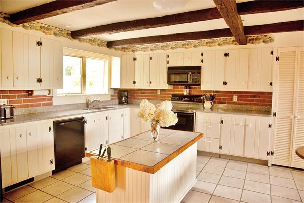 273 Belchertown Road Ware, MA 01082 - Photo 4 of 30